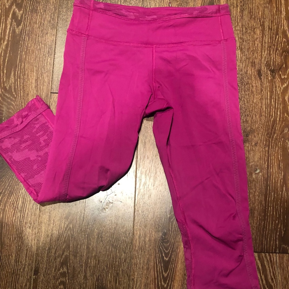 Pink Cropped Lululemon leggings!